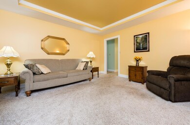 8416 Elsie Ct, Louisville, KY 40228 - photo 3