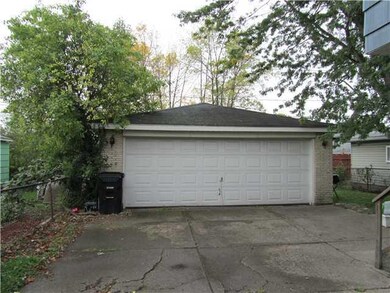 Exterior Back