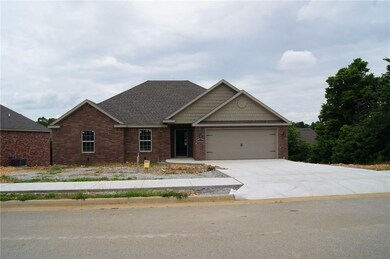 3198 Macon St, Springdale, AR 72764 - photo 2