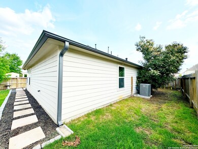 9837 Lace Flower Way, Conroe, TX 77385 - photo 7