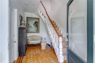 32 Catherine St unit B, Newport, RI 02840 - photo 3