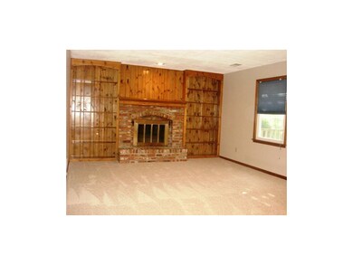 8341 Alden St, Lenexa, KS 66215 - photo 5