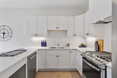 100 Albion Rd unit 401, Bedford, MA 01730 - photo 4