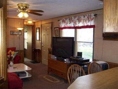 76 Lillian Ave, Seabrook, NH 03874 - photo 7