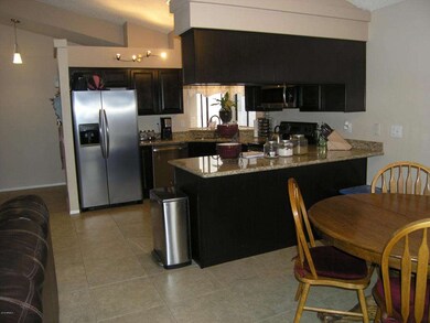 Kitchen/dining area