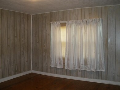 2211 E Sr 64, Princeton, IN 47670 - photo 4