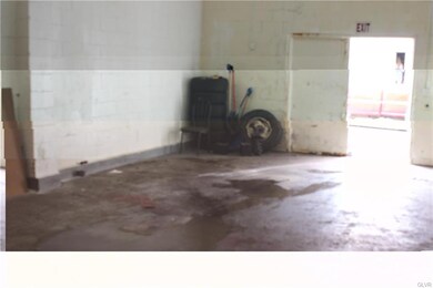 427 N 2nd St unit garage 1, Allentown, PA 18102 - photo 7