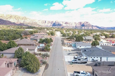 1176 E Cactus Dr, Apple Valley, UT 84737 - photo 5