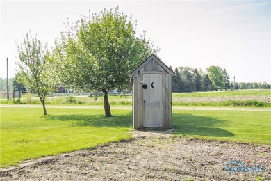 19525 Bradner Rd, Pemberville, OH 43450 - photo 5