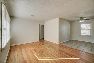 4301 N Libby Ave, Warr Acres, OK 73122 - photo 3