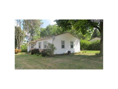 Central Air, nice shade tree, can fence the yard i