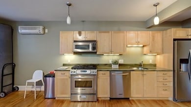 432 Norfolk St unit 2G, Somerville, MA 02143 - photo 2