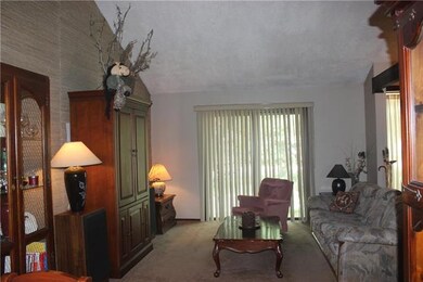 11902 W 66th St, Shawnee, KS 66216 - photo 4