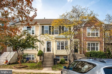 22078 Manning Square, Sterling, VA 20166 - photo 3