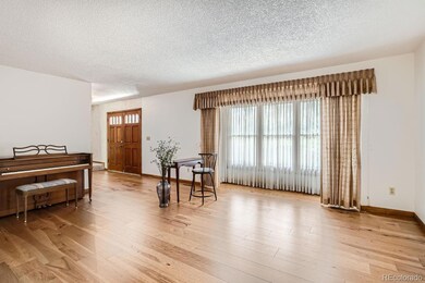 18355 E Berry Dr, Centennial, CO 80015 - photo 3