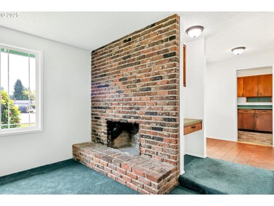 1067 Cinnamon Ave, Eugene, OR 97404 - photo 6