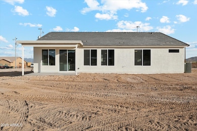 1,658 Rear House 192