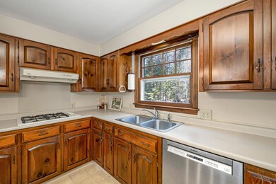 134 Middle Rd, Tuftonboro, NH 03816 - photo 6