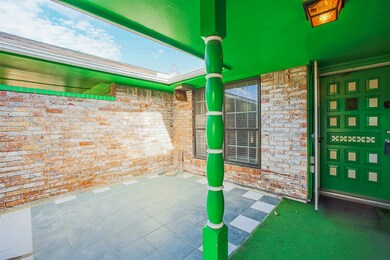 10606 Barnham St, Houston, TX 77016 - photo 5