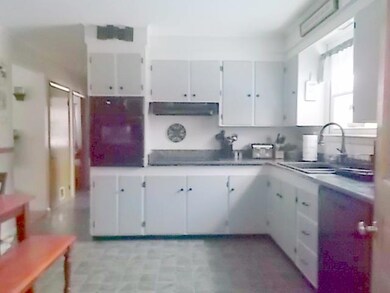 ANOTHER VIEW OF THE KITCHEN