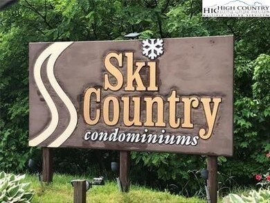 76 Creekside Dr unit B, Banner Elk, NC 28604 - photo 4