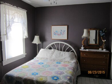 2nd Bedroom<|><|>