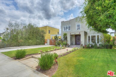 2214 Buckingham Rd, Los Angeles, CA 90016 - photo 3
