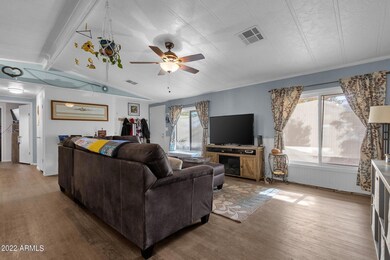 8-web-or-mls-2912-e-tonto-ln