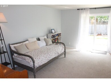 1286 Stone Creek Dr, Eugene, OR 97404 - photo 7