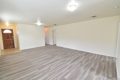 9114 Dublin Heights, San Antonio, TX 78254 - photo 4