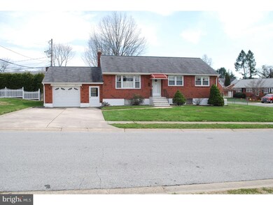 2215 Saint James Dr, Wilmington, DE 19808 - photo 2