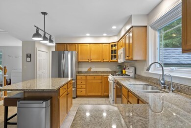 4 Sweetbrier Ln, Scarborough, ME 04074 - photo 3