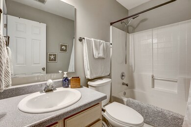 24191 Pear Tree Cir unit 171201, Plainfield, IL 60585 - photo 5