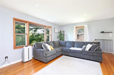 626 S 44th Ave W, Newton, IA 50208 - photo 5