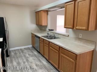 7775 Mordecai Ct, Jacksonville, FL 32210 - photo 4