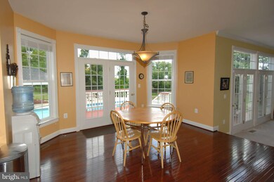 35484 Autumn Ridge Ct, Round Hill, VA 20141 - photo 7