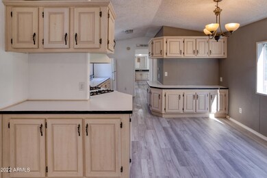 Kitchen/Dining Area