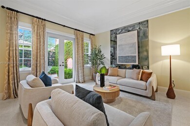 568 Loretto Ave unit 11, Coral Gables, FL 33146 - photo 6