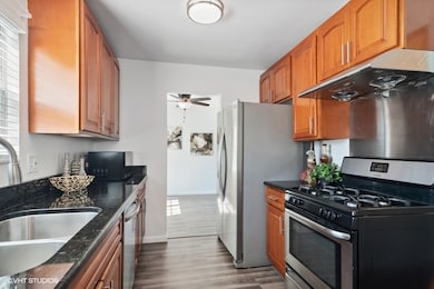 2011 University Dr, Naperville, IL 60565 - photo 5