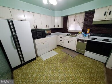 200 Mohawk Trail, Browns Mills, NJ 08015 - photo 3