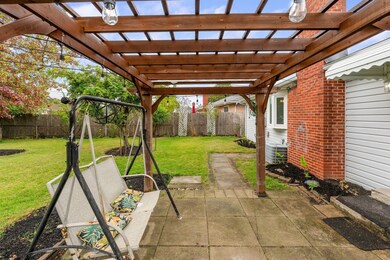 3107 Eakin Rd, Columbus, OH 43204 - photo 6