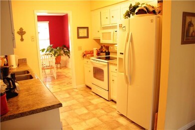 ANOTHER PIC OF KITCHEN