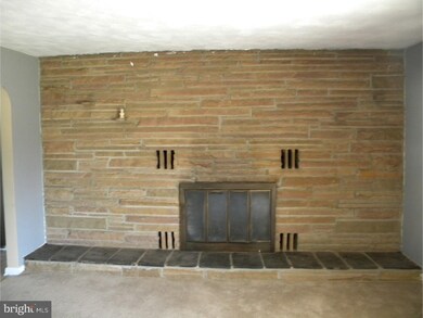 216 Village Rd E, Princeton Junction, NJ 08550 - photo 7