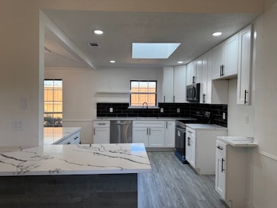 1109 E Berkeley Dr, Richardson, TX 75081 - photo 7