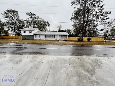 204 N Palm St, Jesup, GA 31546 - photo 6