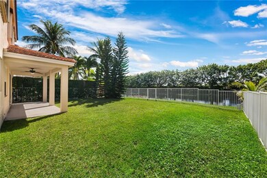 4317 Laurel Ridge Cir, Weston, FL 33331 - photo 3