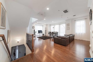 11 Washington Place unit 201, Cliffside Park, NJ 07010 - photo 3