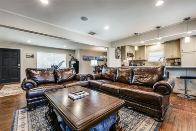 7138 Edgerton Dr, Dallas, TX 75231 - photo 2