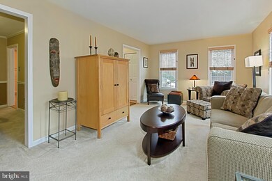 2408 Alsop Ct, Reston, VA 20191 - photo 6