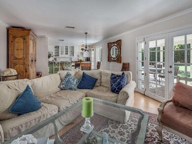 010_Living Room Views